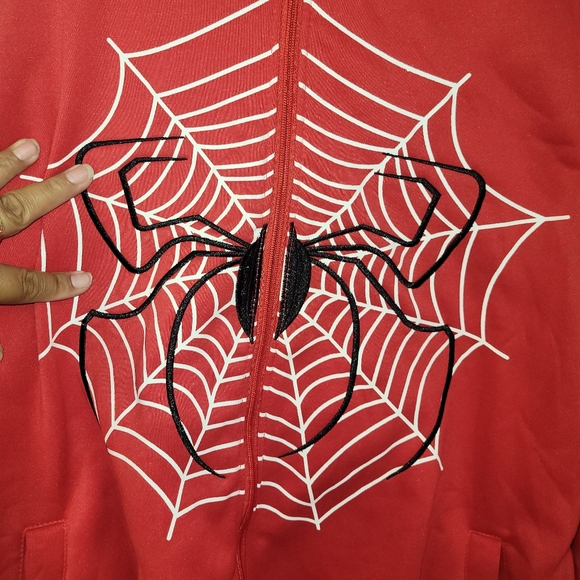 🕷 Spiderman sweatshirt - Picture 2 of 6
